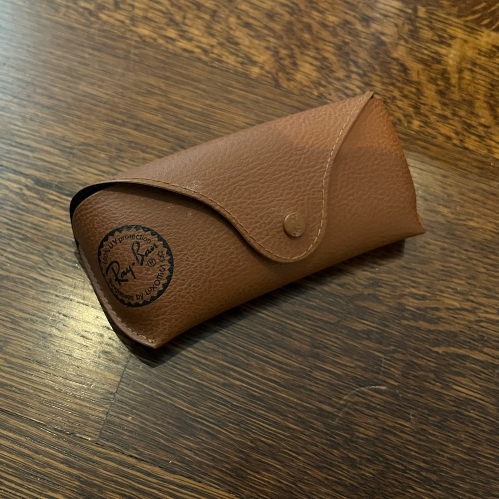 Brand new authentic ray bans brown sunglasses/eyeglasses case
